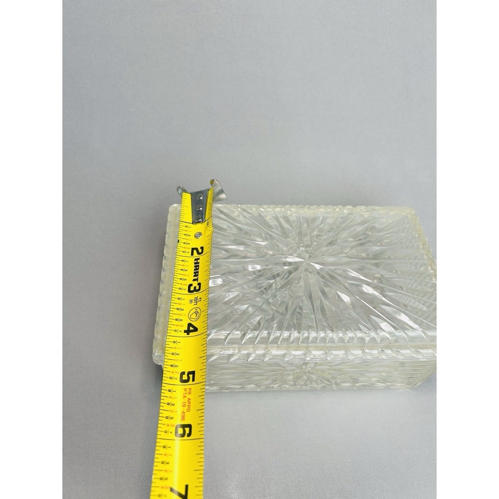 Vintage Plastic Vanity Box With Lid - Picture 12 of 13